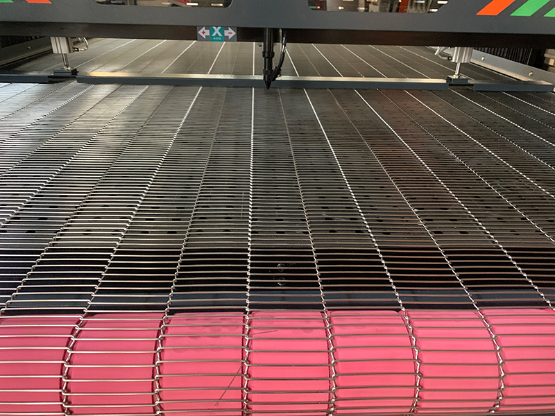 2025最暢銷的工業織物激光切割機