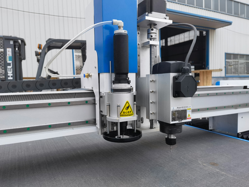 全自動數控氣動刀墊片切割機