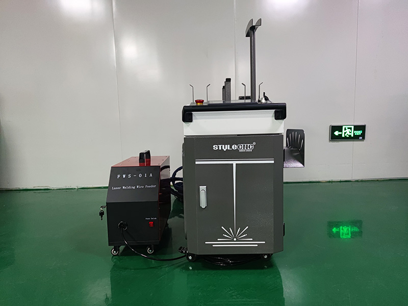三合一手持式激光焊接、清洗、切割機