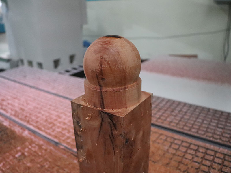 2025最暢銷的五軸數控雕刻機