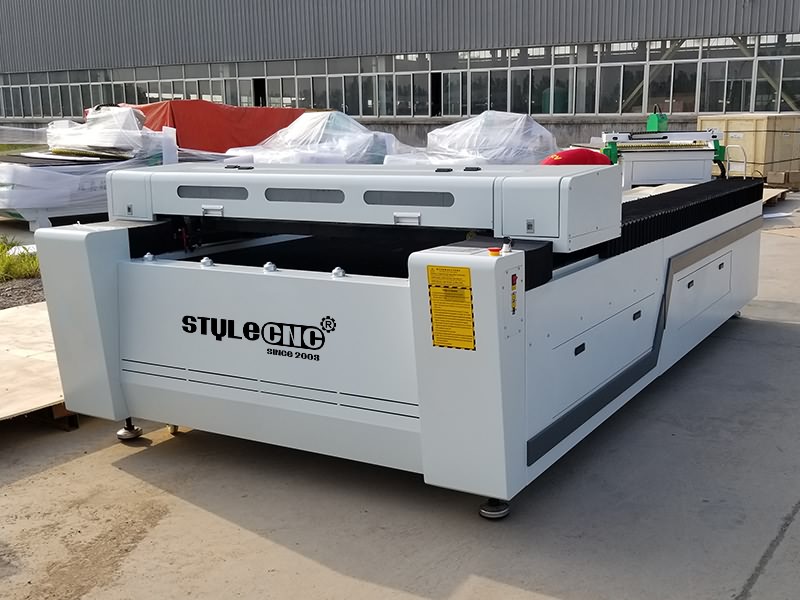 CO2 激光切割機 CO2 激光切割機