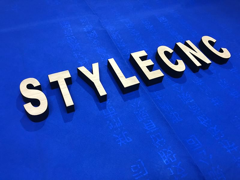 CO2 激光切割機用于 20mm 硬木字母切割項目 CO2 激光切割機用于 20mm 硬木字母切割項目