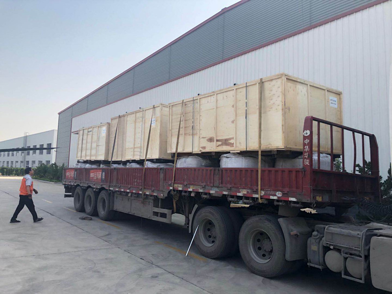 數控等離子切割工作臺包裝及發貨 數控等離子切割工作臺包裝及發貨