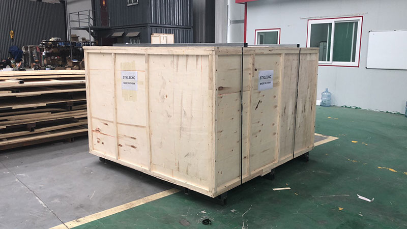 4x4 小型數控等離子工作臺外包裝 4x4 小型數控等離子工作臺外包裝