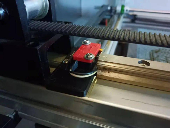 限位開關(guān) 限位開關(guān)