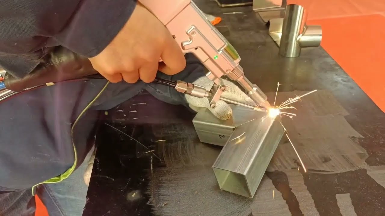 激光焊接的優(yōu)勢(shì)與局限性:強(qiáng)度高嗎 激光焊接的優(yōu)勢(shì)與局限性:強(qiáng)度高嗎